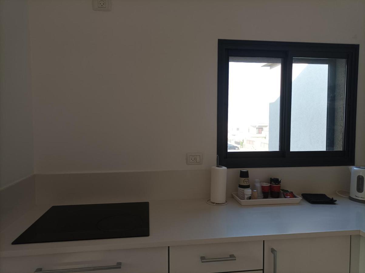 נוגה בגולן Appartement Qaşrīn Buitenkant foto